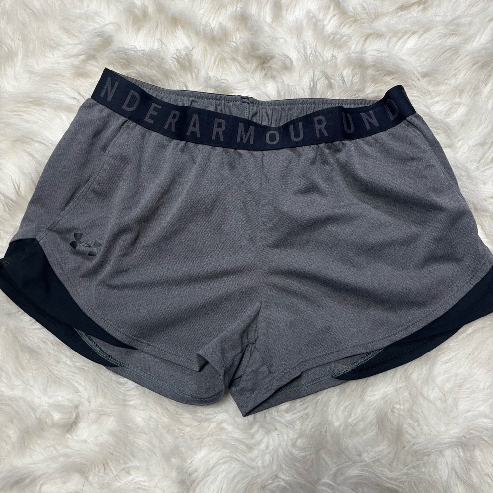 Under Armour Gray and Black Athletic Shorts with Pockets size Women’s Medium